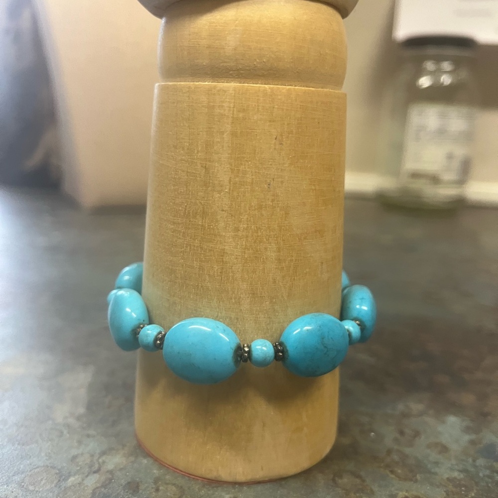 Turquoise and Silver Beads and Clasp Bracelet